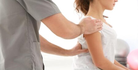 What's The Difference Between an Osteopath and a Chiropractor
