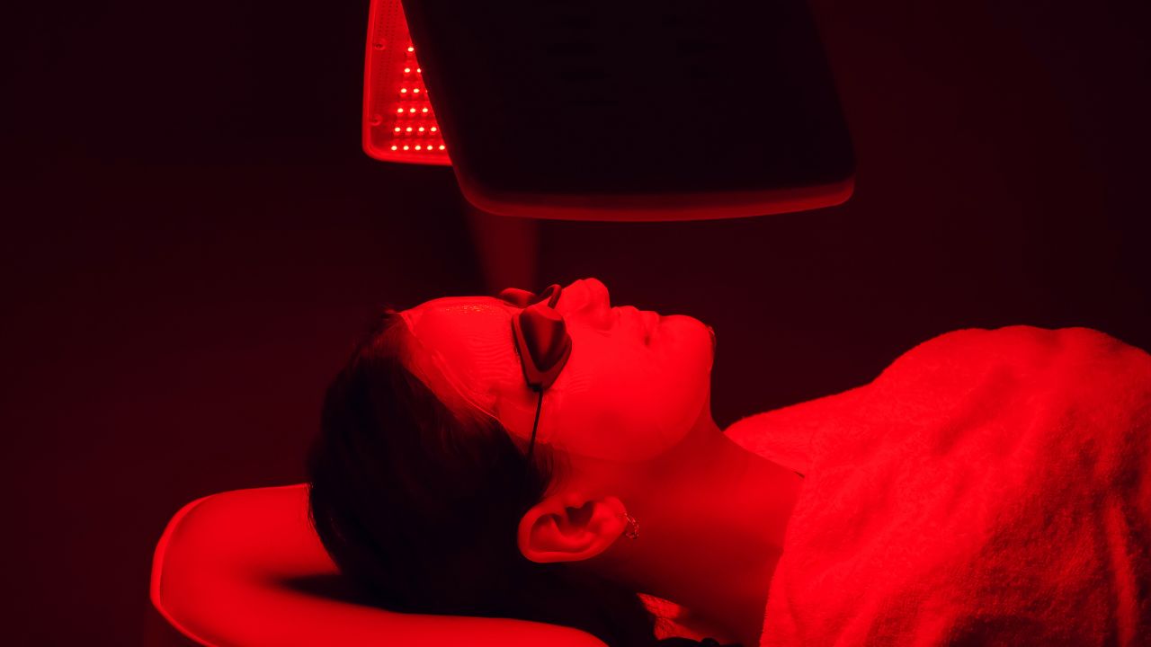 Infrared Light Therapy in Estero