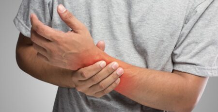 What Causes Hand and Wrist Pain After a Car Accident